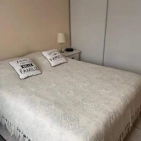Paisible Apartamento Bassens  Exterior foto